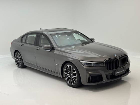 BMW 745Le 3.0 TWINPOWER HÍBRIDO M SPORT AUTOMÁTICO BMW 745Le 3.0 TWINPOWER HÍBRIDO M SPORT AUTOMÁTICO